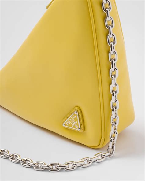 borsa prada triangolo|Borsa Triangle in pelle in Bianco .